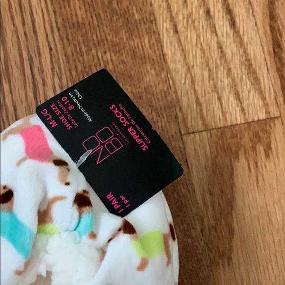 slippers - Picture 3 of 3